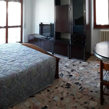 Via Merizzi 60 - Apartment